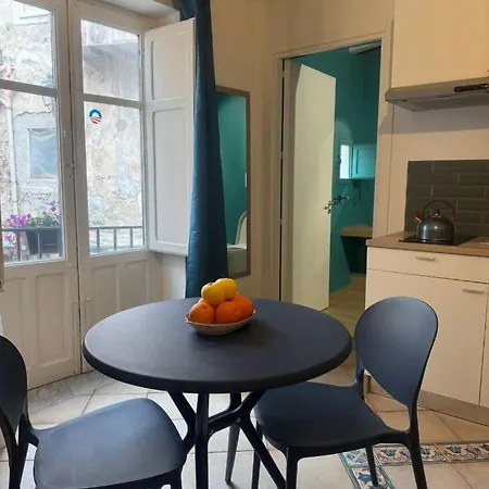 アパート Bonito Apartment2